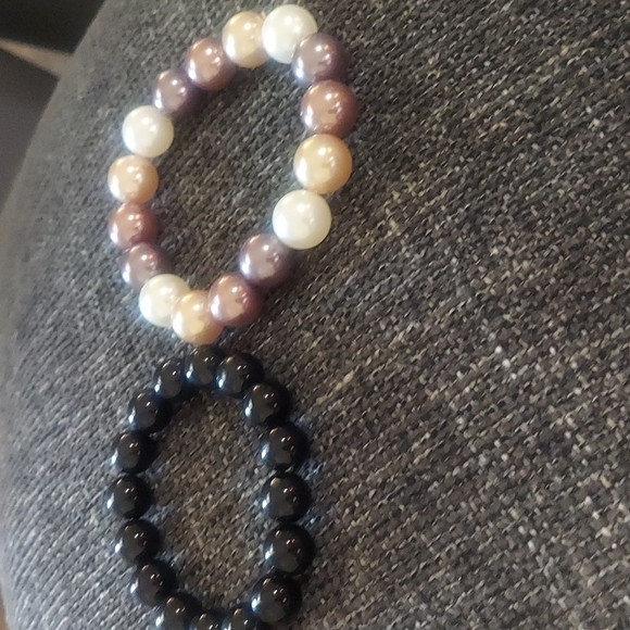 SALE‼️ BUNDLE of pearl accessories - Picture 3 of 5